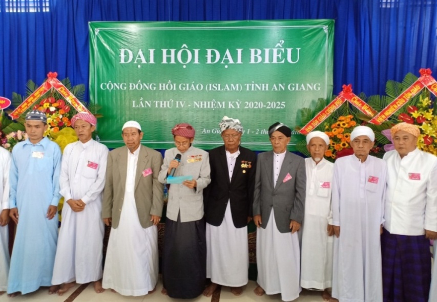 Islam community in An Giang convenes fourth congress