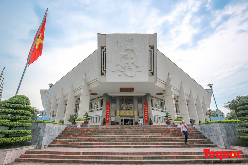 Hanoi reopens museums and relic sites