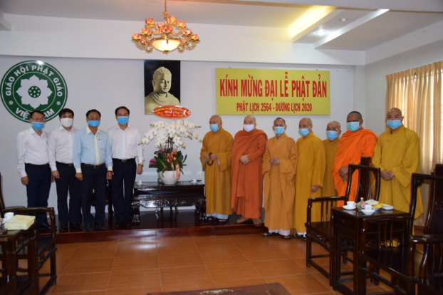 GCRA leader congratulates Buddhists in HCMC on Buddha’s Birthday