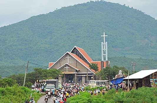 Four new Catholic parishes established in Lam Dong