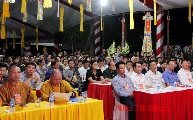 Requiem held at Vi Xuyen’s National Martyrs’ Cemetery