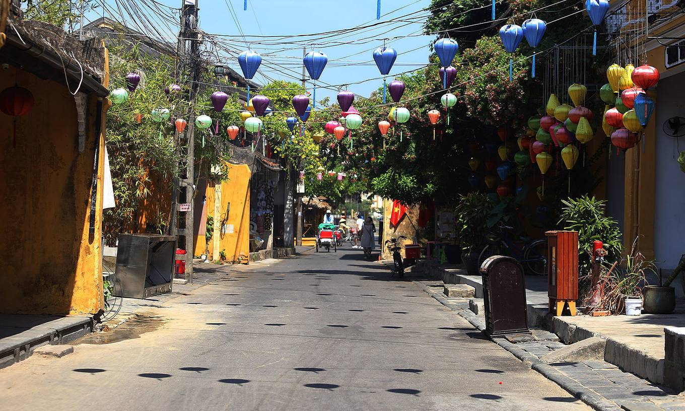 Quang Nam closes entertainment outlets to curb Covid-19 threat