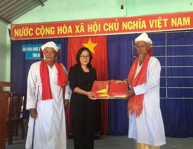 GCRA meets with Cham Brahmanism’s Dignitary Council in Ninh Thuan