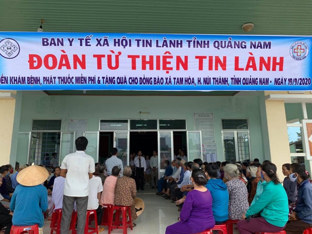  Evangelical health board in Quang Nam organizes provides free health checks and treatments for locals   