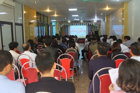 Religious affairs training for local cadres in Bac Ninh