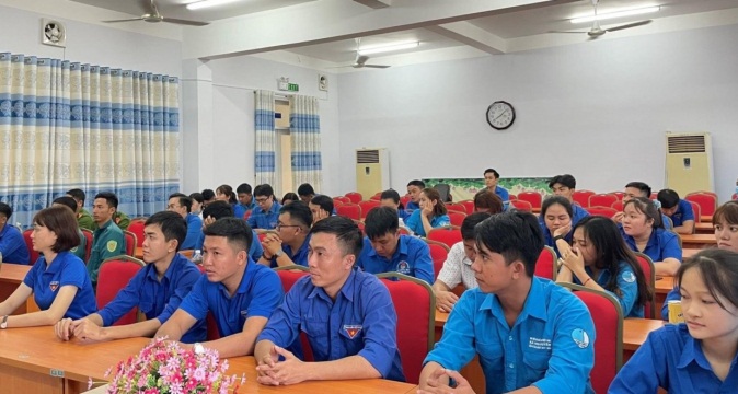 Training conference for ethnic, religious youth held in Binh Duong