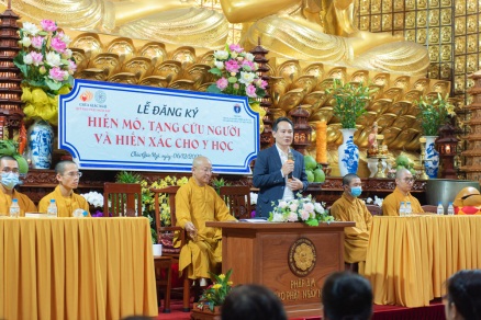 522 Buddhists participate in organ donation program launched by Giac Ngo pagoda