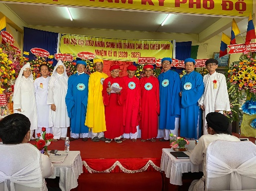  Chieu Minh Long Chau Caodai Church convenes sixth National Congress