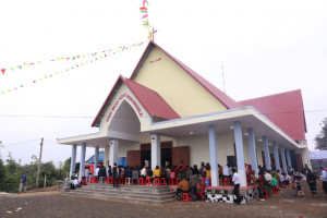 New evangelical church inaugurated in Dak Nong