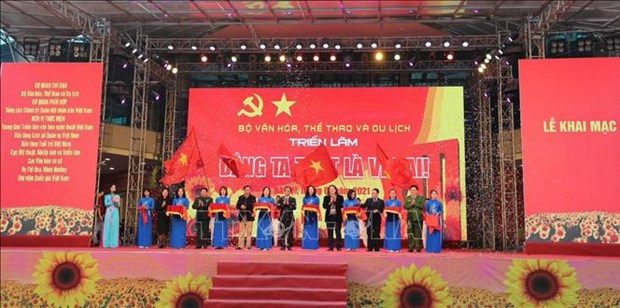 Exhibition on Communist Party of Vietnam opens in Hanoi