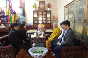 Government religious committee official extends Tet greetings to Buddhist dignitaries in Ninh Binh