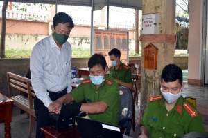 Issuing citizen's identity cards to religious dignitaries in Quang Ngai