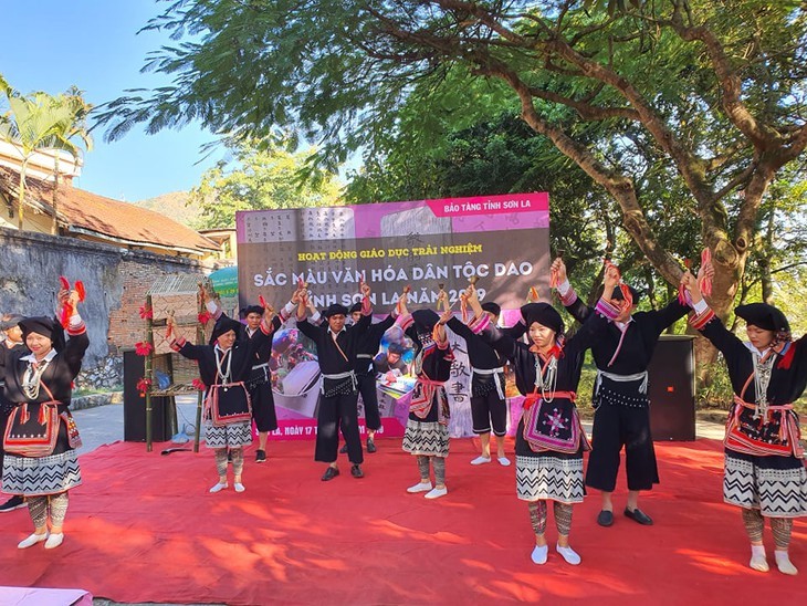 Bell dance of Dao Tien ethnic group