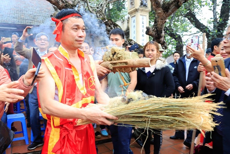 Vietnam announces 8 more national intangible cultural heritages