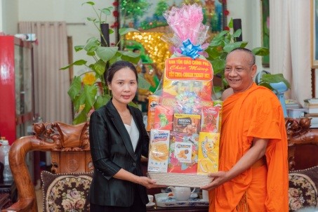 GCRA official extends congratulations to Khmer community on Chol Chnam Thmay festival