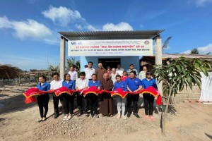 Social, charitable works of construction sponsored by Buddhists in Ben Tre