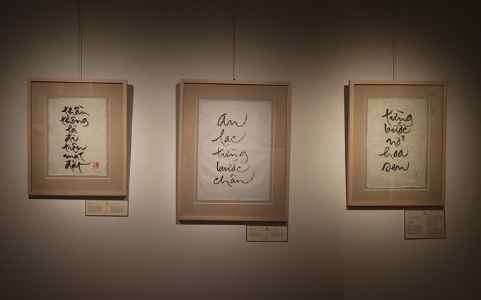 Hanoi gets to meet Thích Nhất Hạnh's calligraphy