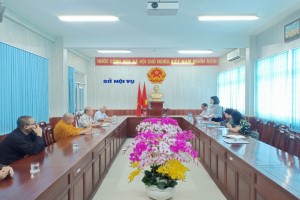 GCRA delegation meets with religious training institutions in An Giang