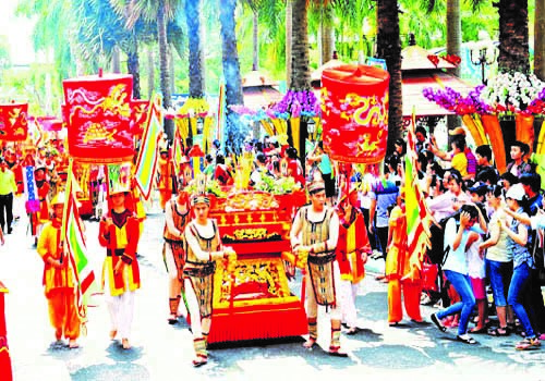 Cultural activities celebrate Hùng Kings