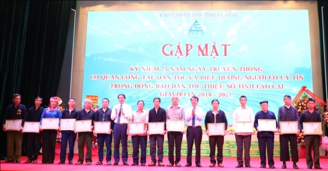 Prestigious ethnic people in Lao Cai honored