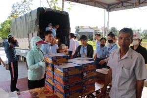 Caritas in Hai Phong sends supports to disadvantaged people during Covid-19 pandemic