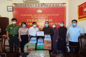 Noble gestures during covid-19 outbreak in Ha Tinh province