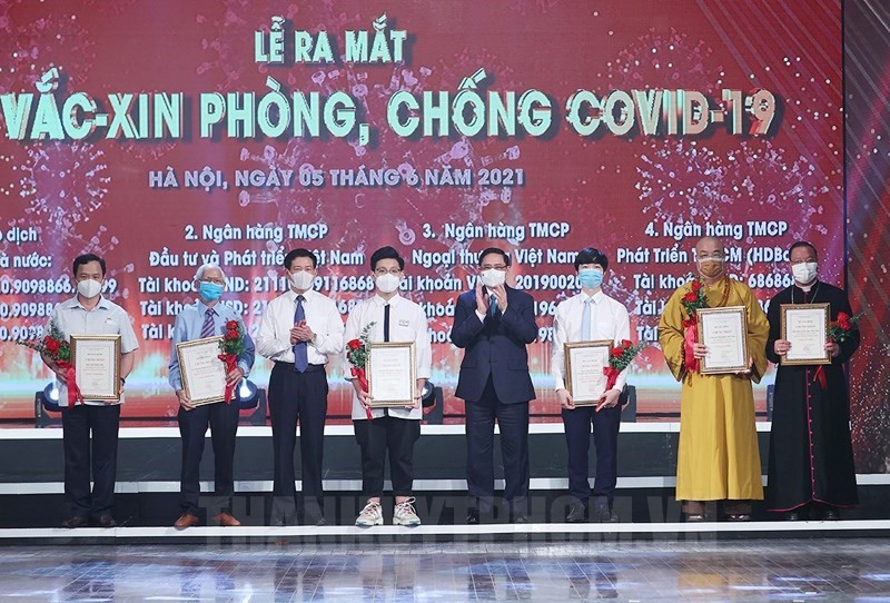 Vietnam Fatherland Front calls on religious organizations to continue promoting creative and effective measures for Covid-19 prevention