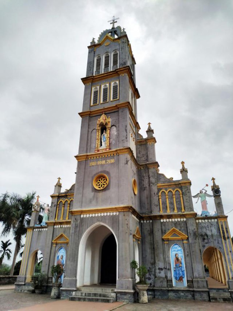 Catholic parish in Quang Ninh province joins hands in local environment protection