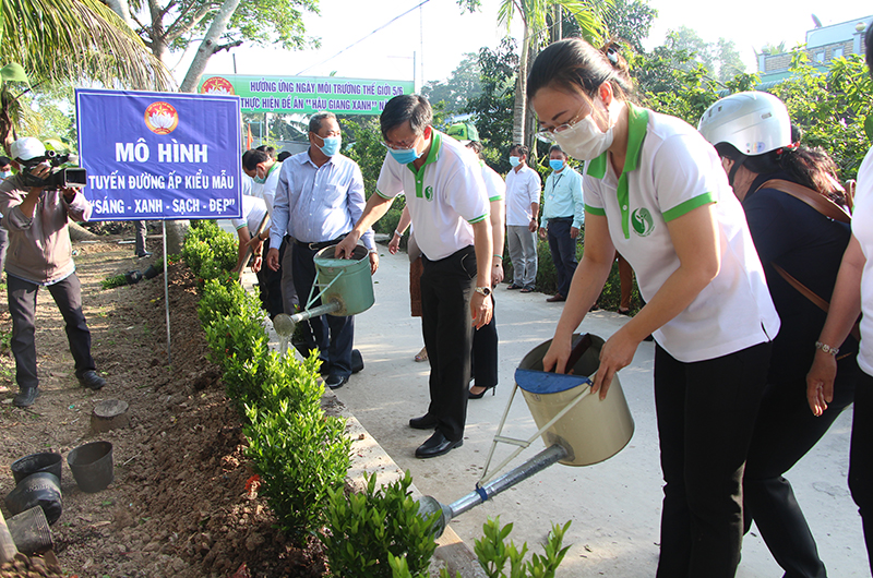 Environmental protection in religious communities in Hau Giang