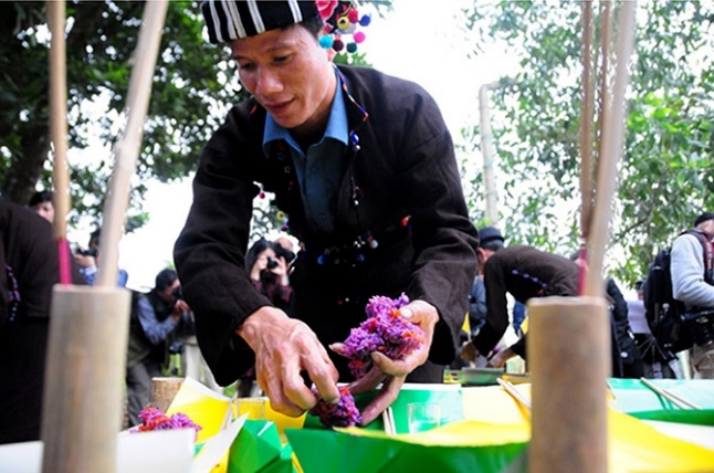 Forest worshipping ceremony of Lu ethnic groups in Lai Chau