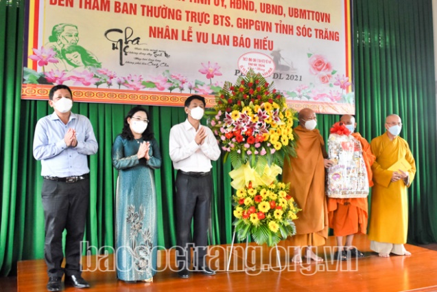 Provincial Party’s committee in Soc Trang extends visit to provincial VBS on occasion of Vu Lan Festival