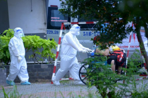 Buddhist charity board in Ho Chi Minh City launches program for presenting 20,000 medicine packs for Covid-19 treatment at home 