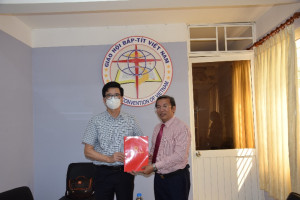   GCRA Vice Chairman visits Vietnam Baptist Church