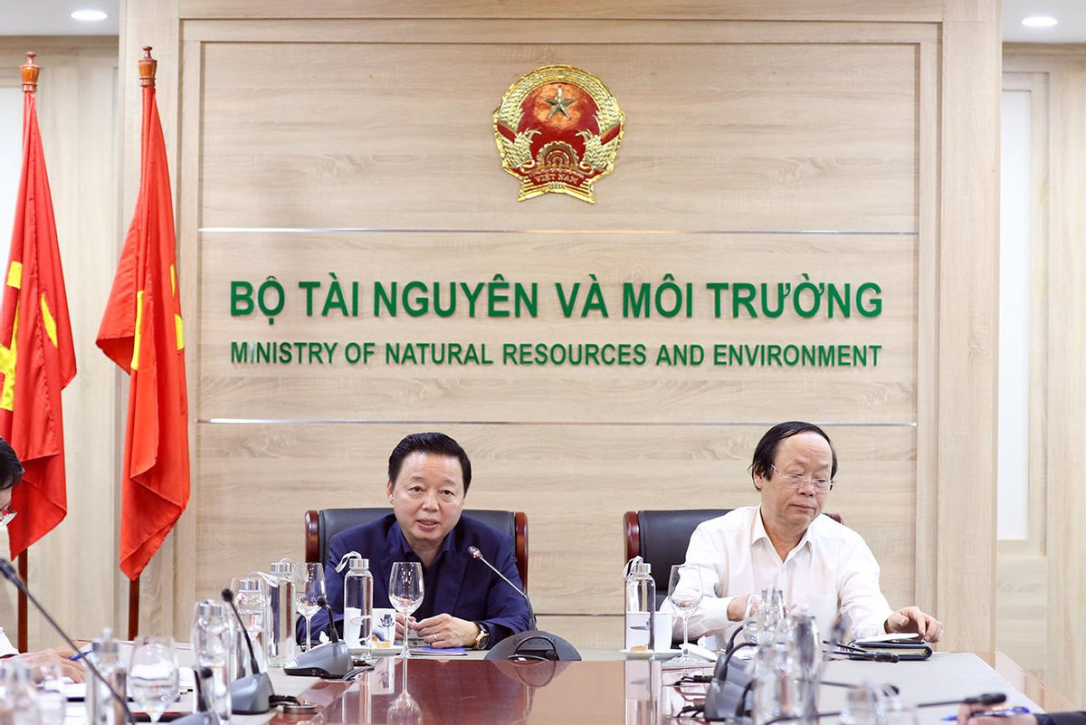  Natural recourses and environment ministry holds meeting on Vietnam Environmental Prize 2021