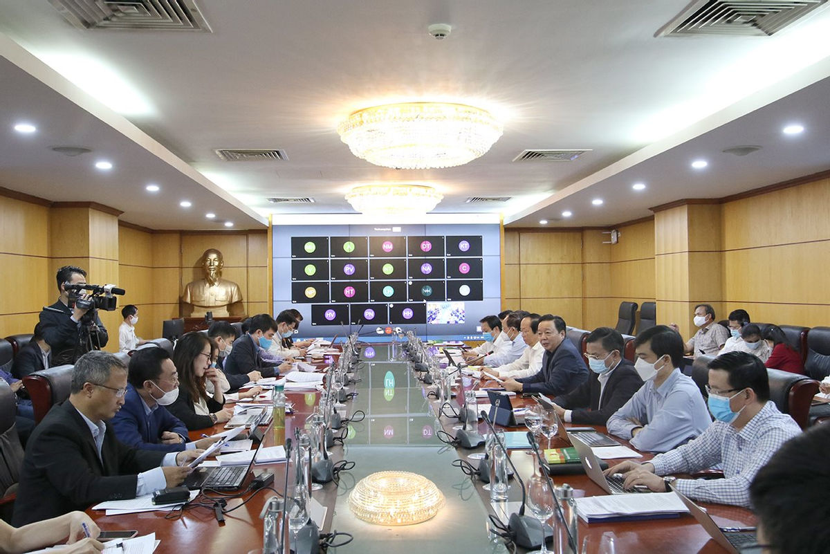  Natural recourses and environment ministry holds meeting with concerning ministries, agencies on draft decree guiding Law on Environmental Protection 2020