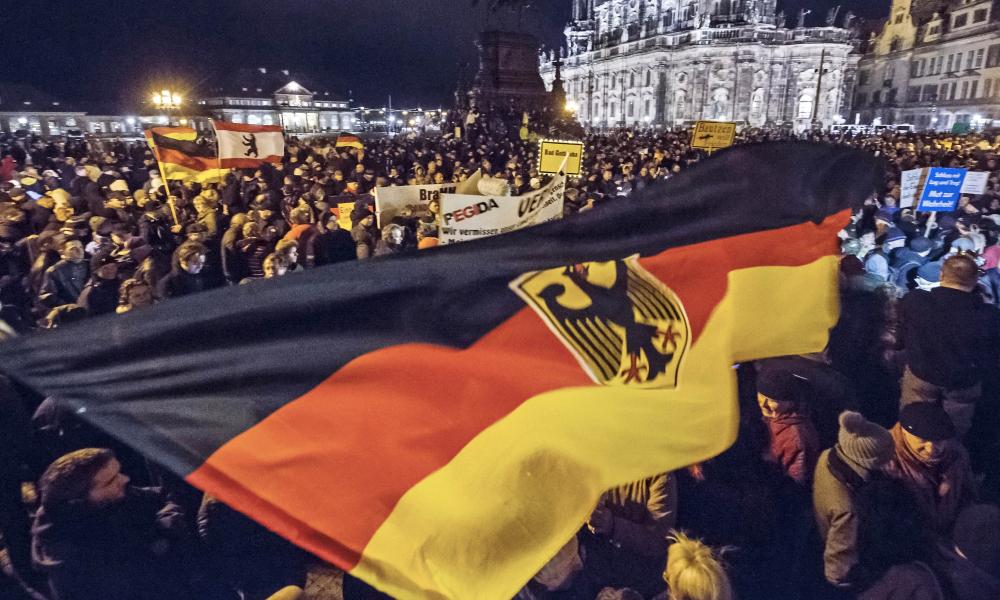 Record 17,000 join nationalist march in Germany