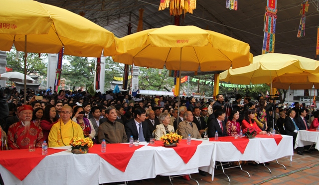 Ha Noi celebrates 1975th  anniversary of the Trung sisters’ insurrection 