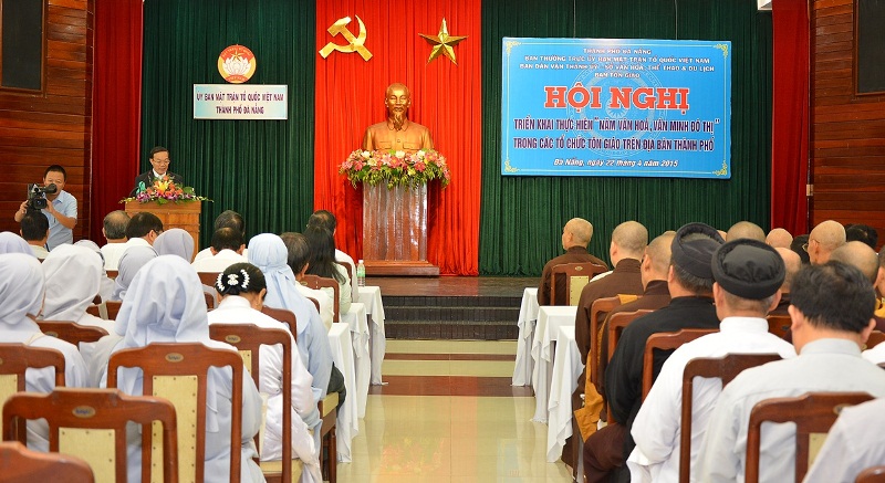 Da Nang city launches “the Year for Culture and Urban Civilization, 2015” amongst religious organizations