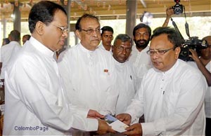 Srilanka president emphasizes need to strengthen Buddhist vision