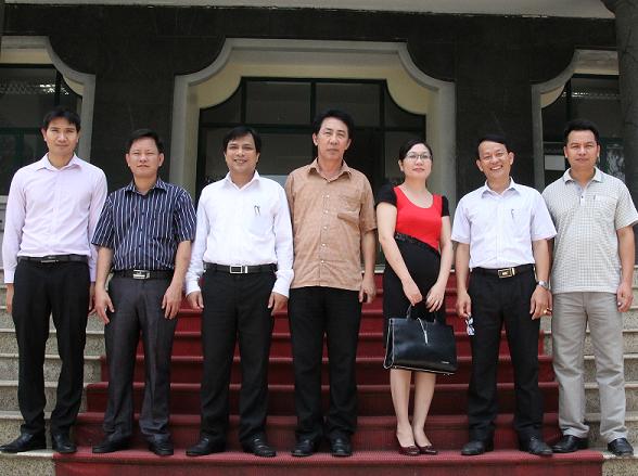 Government Religious Committee receives religious post-graduate students from Ho Chi Minh National Academy 