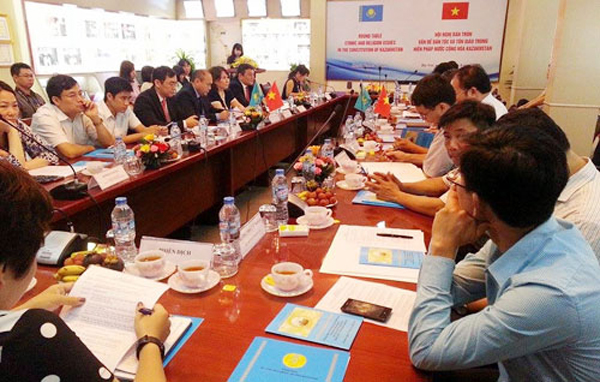 Vietnam and Kazakhstan share experience on religious and ethnic issues