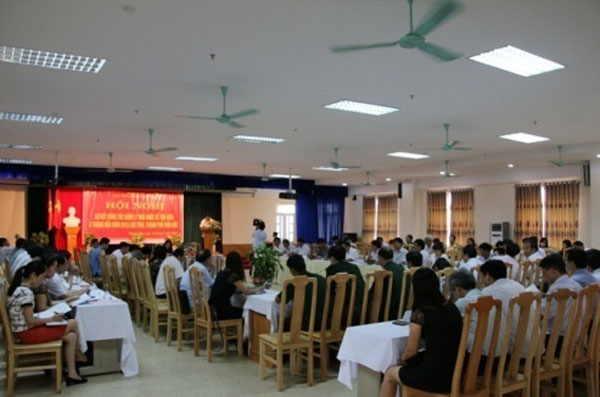 Government Religious Committee reviews six-month religious affairs in Vietnam North