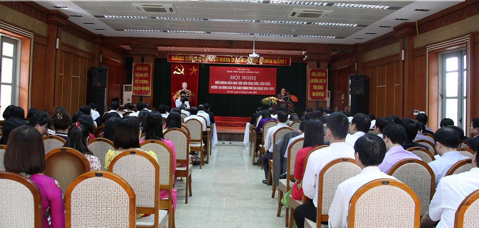 Government Religious Committee holds conference honoring its officials' contribution for 2010-2015 period 