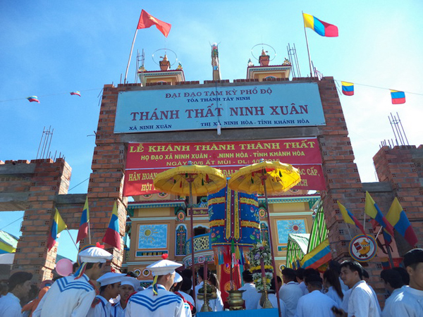 Khanh Hoa province: Ninh Xuan Caodai parish inaugurates its oratory