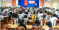 Ca Mau province: Meeting with religious dignitaries  and ethnic people held