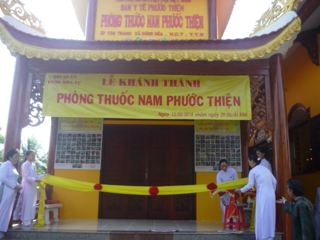 Tien Giang province: Hung Hoa Tu temple inaugurates its charity clinic