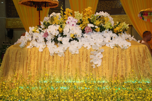 Government Religious Committee leader attend the funeral held for Most Venerable Thích Giác Nhiên