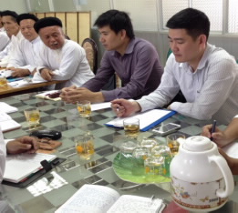 Government Religious Committee representative meets with Caodai Churches in Tien Giang province