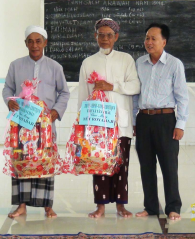 An Giang province: Southwest Steering Committee congratulates Cham people on Roya Haji festival 