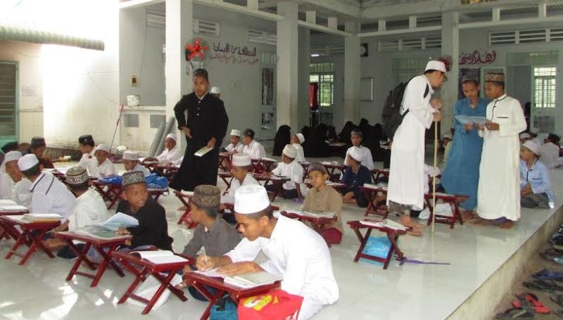 Tay Ninh provincial Religious Committee visits Qur'an class